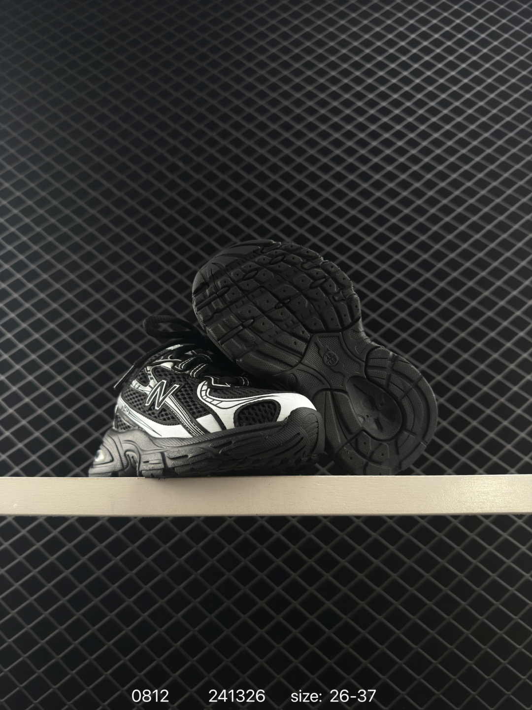 New Balance MR740 NB